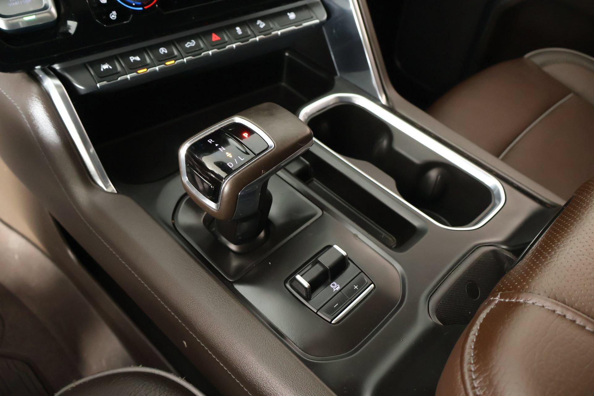 Used 2023 GMC Sierra 1500 Denali AWD/4WD image 9