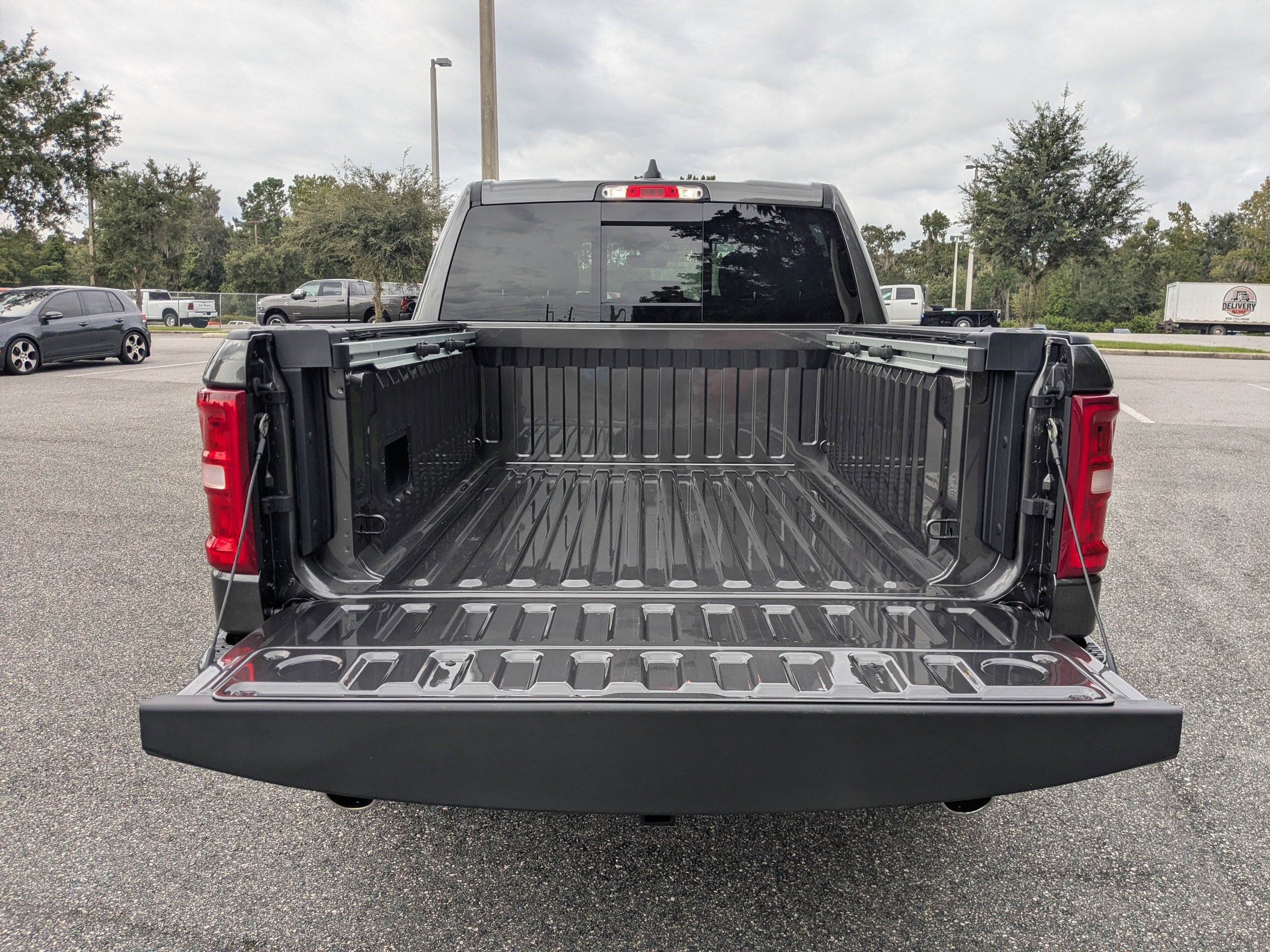 New 2026 RAM 1500 Big Horn AWD/4WD image 12