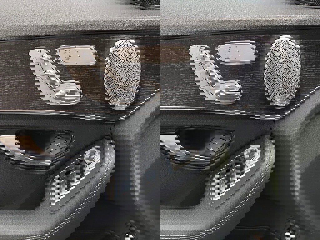 Certified 2021 Mercedes-Benz C 300 4MATIC Sedan w/ Premium Package image 12