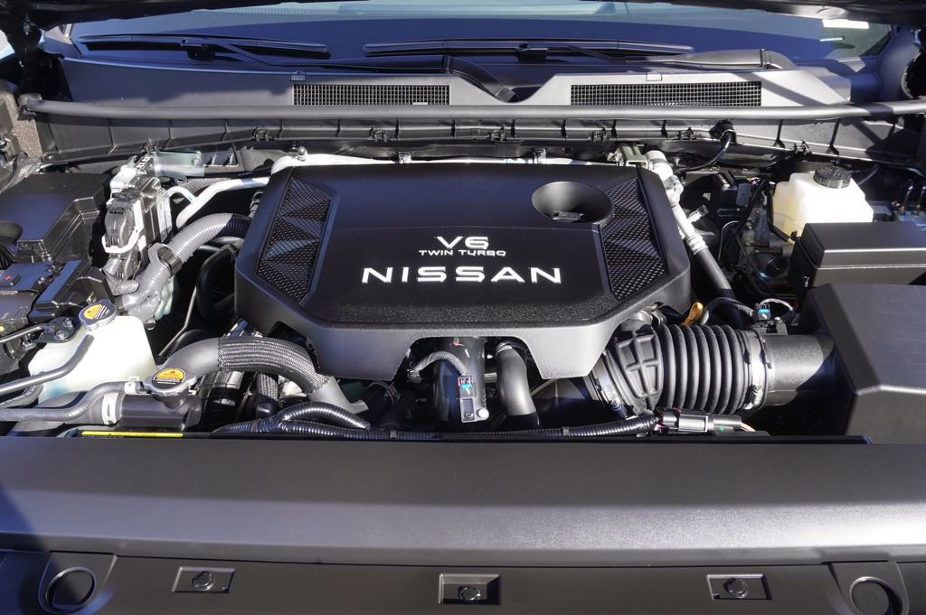 New 2026 Nissan Armada PRO-4X w/ Captain's Chari Seat Package image 7