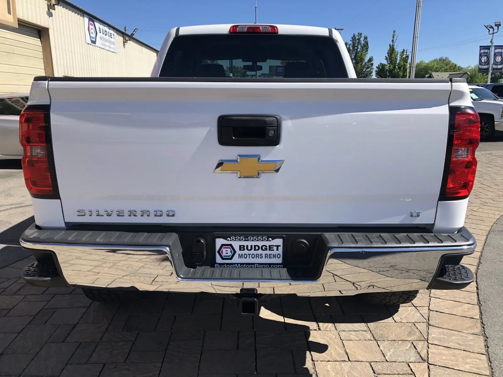 Used 2014 Chevrolet Silverado 1500 LT w/ Trailering Package AWD/4WD image 3