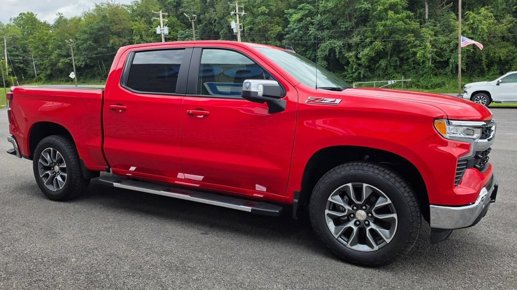 New 2026 Chevrolet Silverado 1500 LT w/ Z71 Off-Road Package AWD/4WD image 10