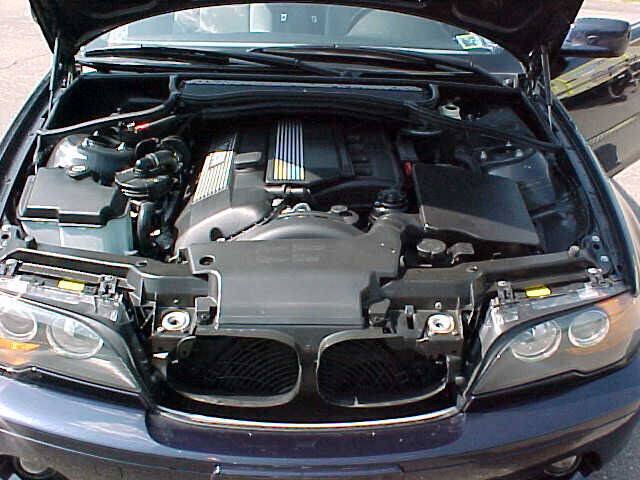 Used 2004 BMW 330Ci Convertible RWD image 17