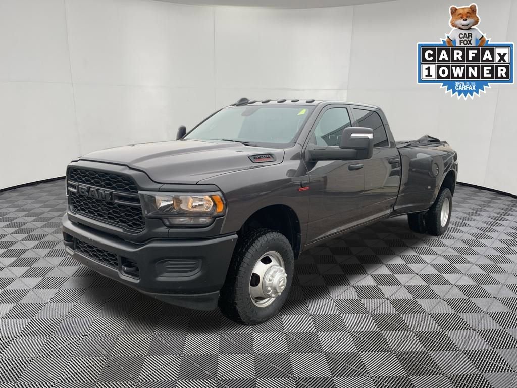 Used 2024 RAM 3500 Tradesman image 2