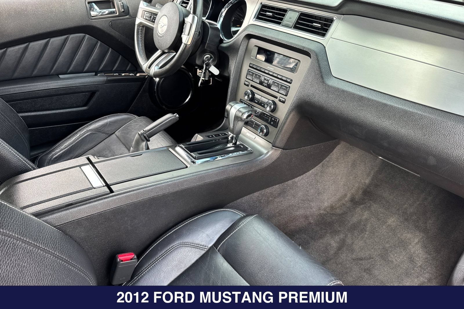 Used 2012 Ford Mustang Premium RWD image 17