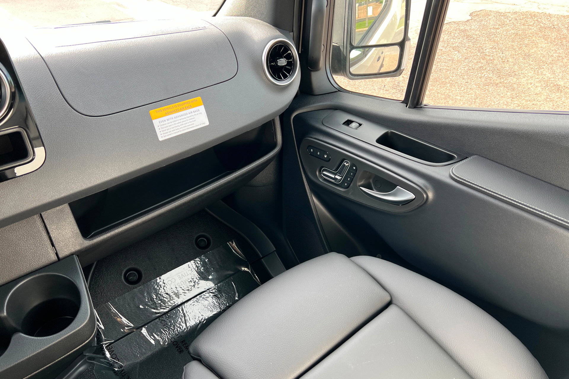 New 2026 Mercedes-Benz Sprinter 2500 image 10