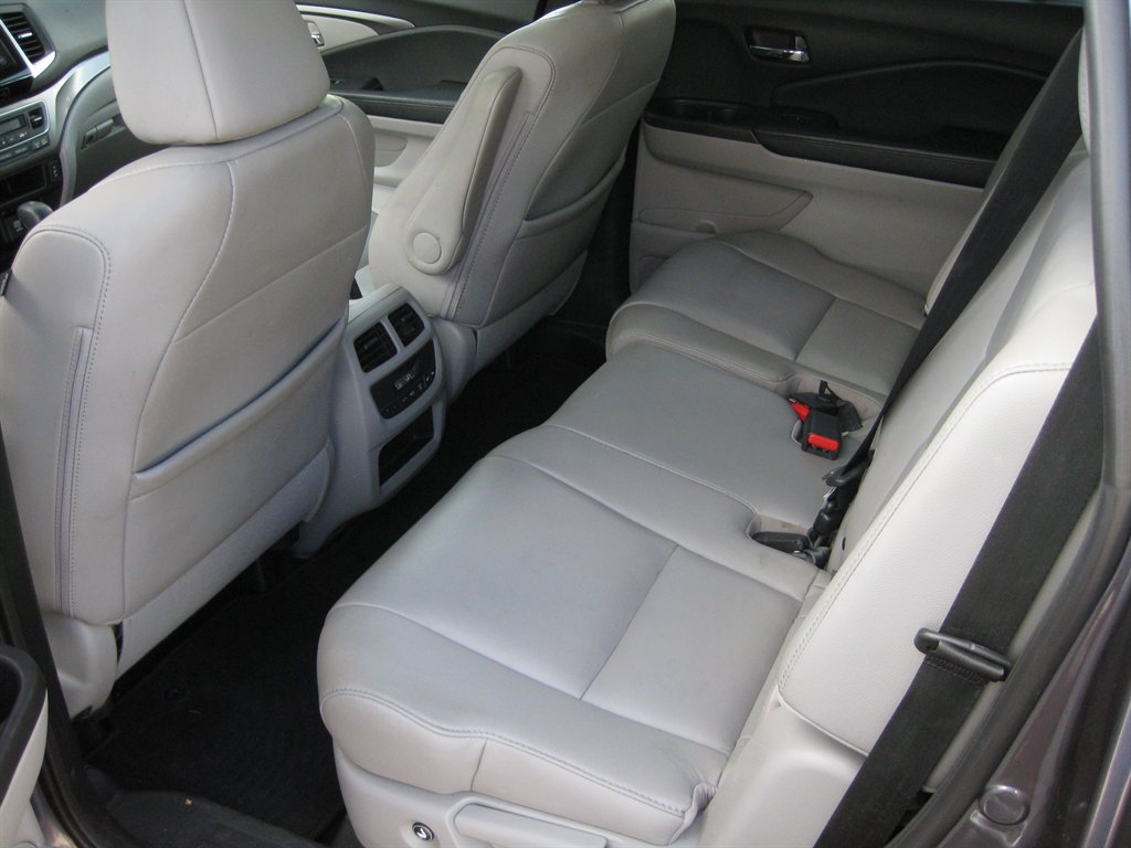 Used 2018 Honda Pilot EX-L image 26