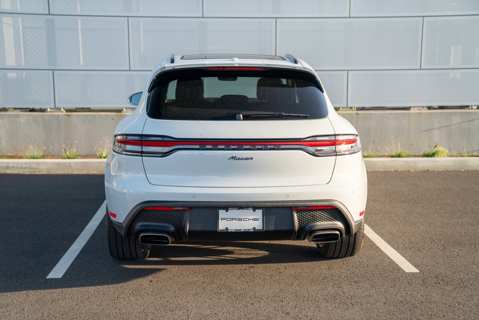 New 2026 Porsche Macan AWD/4WD image 7