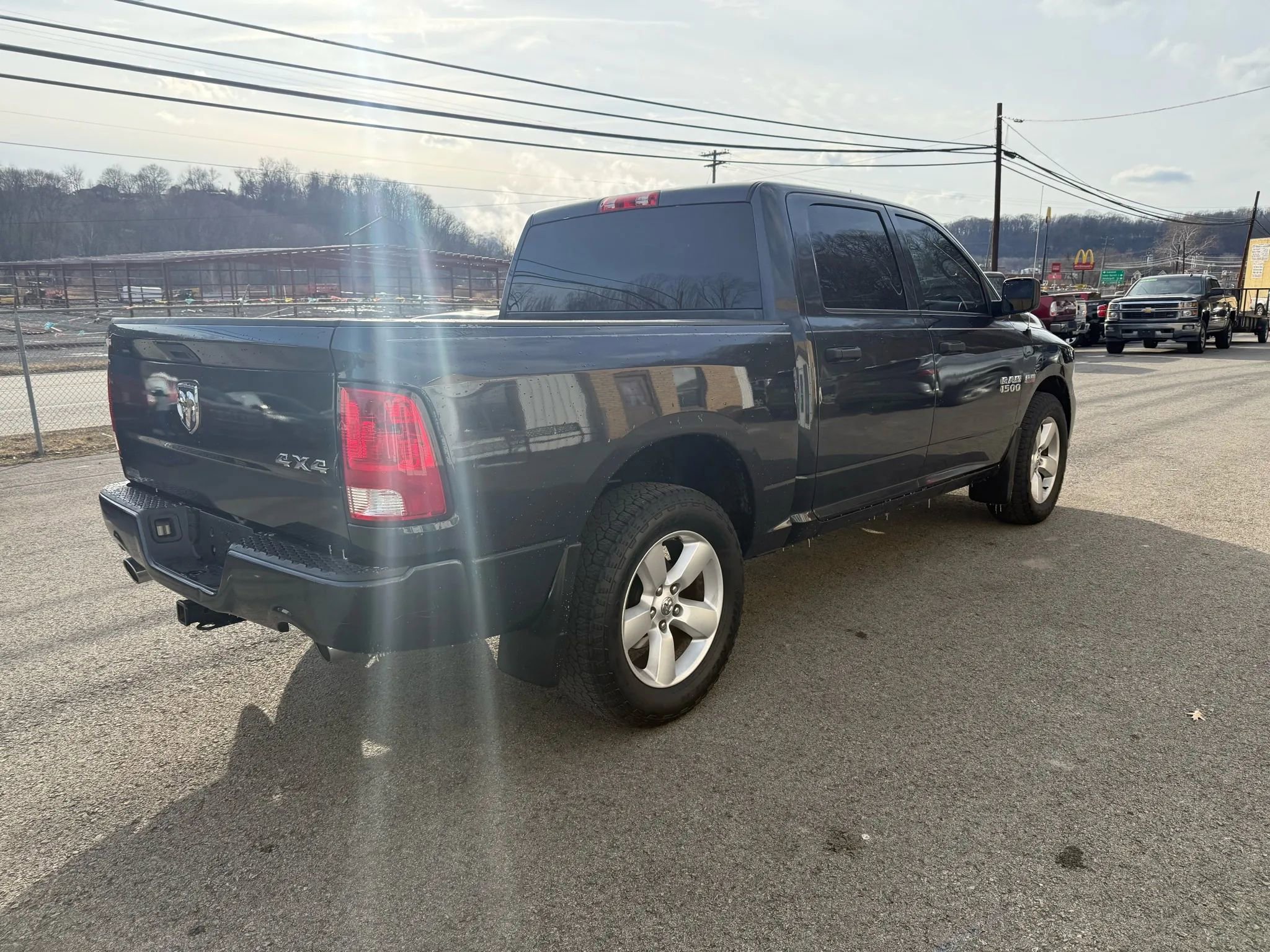 Used 2016 RAM 1500 Express w/ Popular Equipment Group image 6