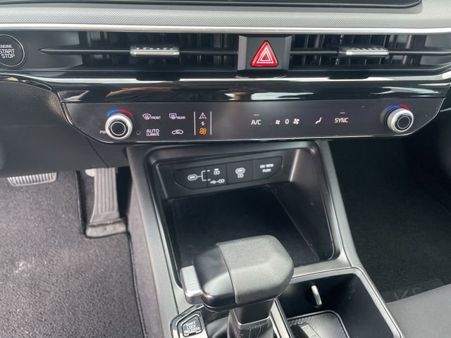 Used 2025 Kia K5 LXS FWD image 25