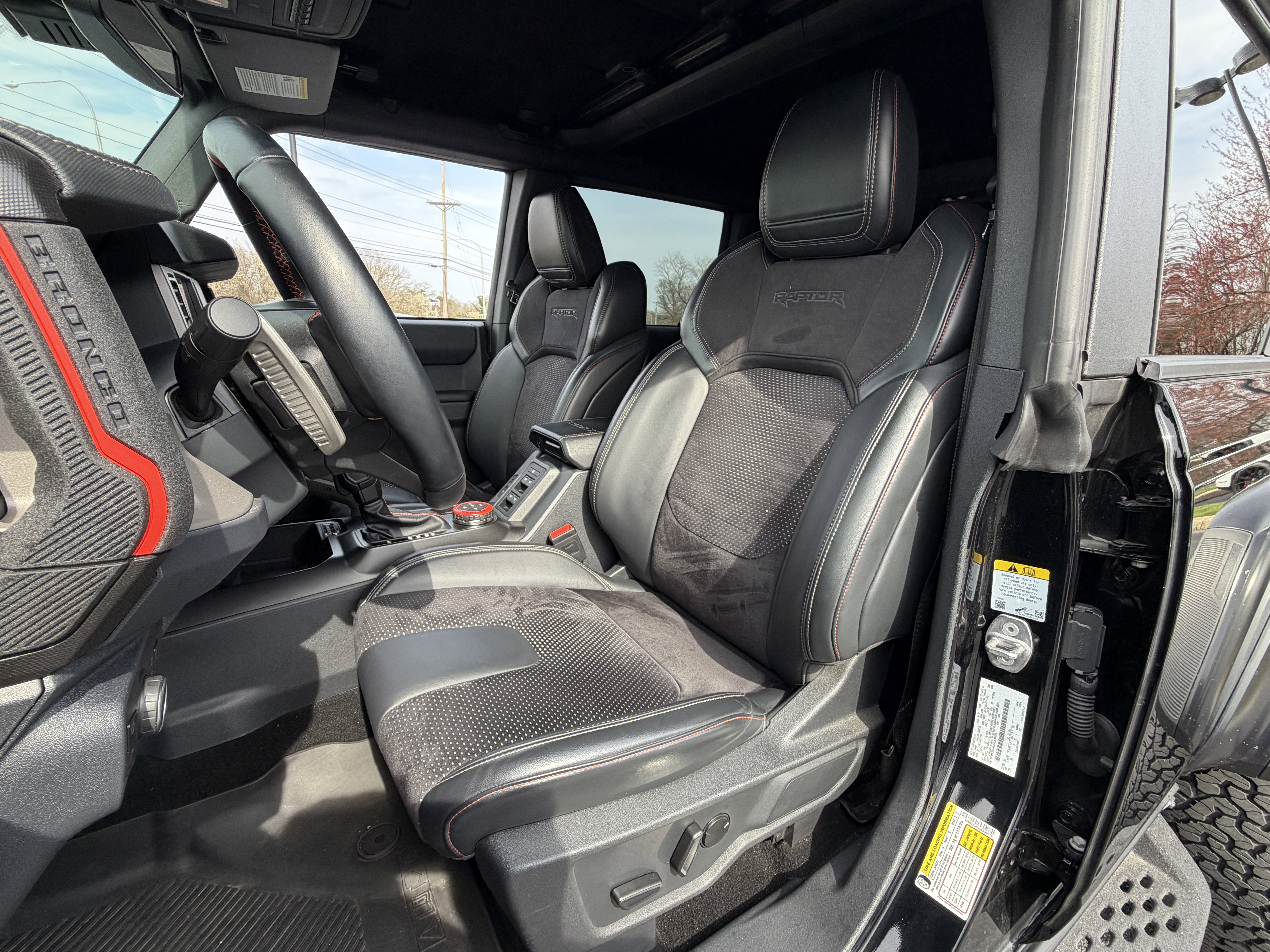 Used 2022 Ford Bronco Raptor image 27