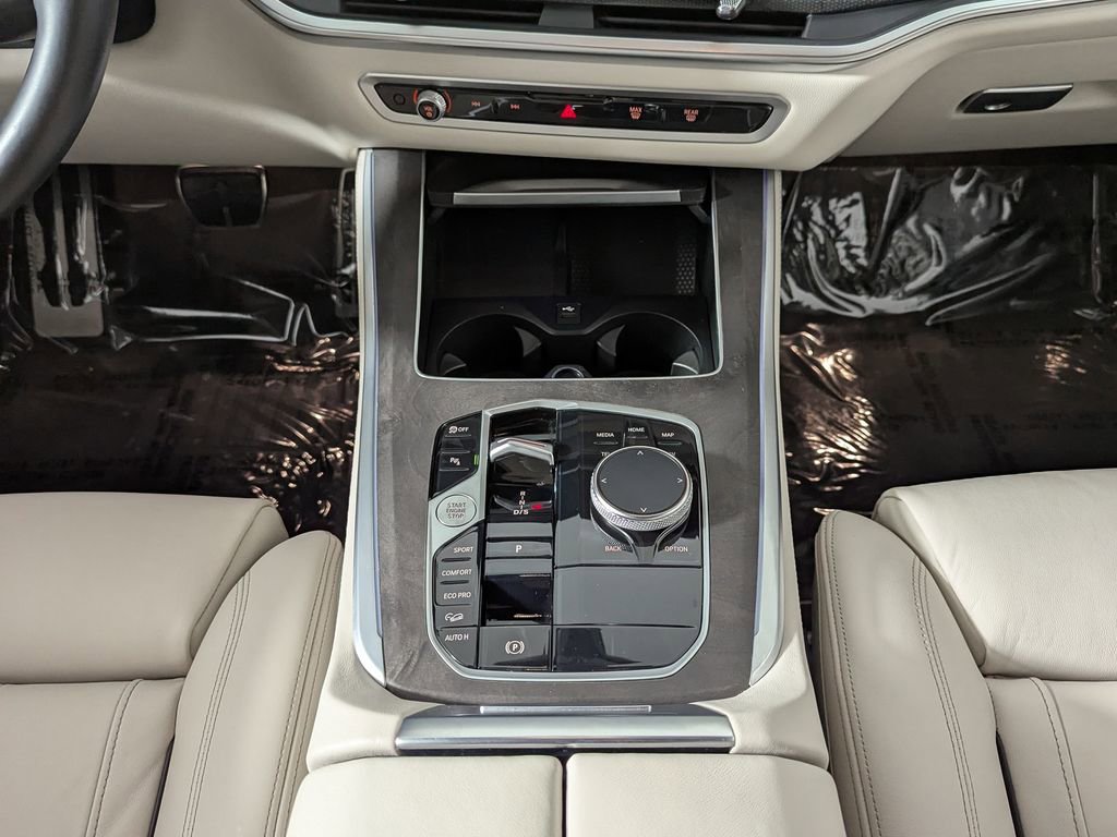 Certified 2024 BMW X5 xDrive40i w/ M Sport Package image 43