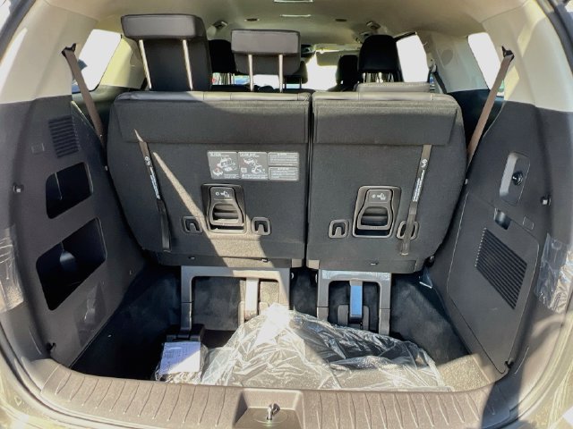 New 2027 Kia Carnival LXS FWD image 26