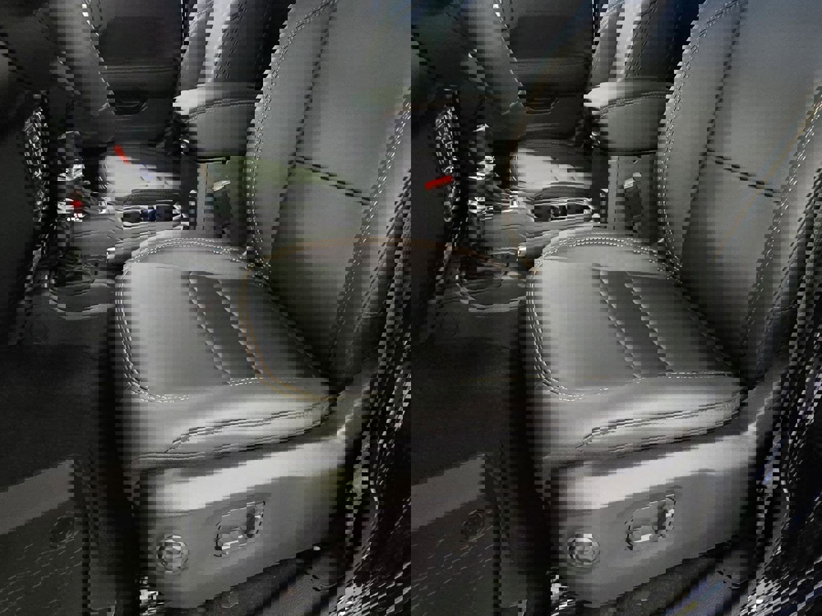 New 2025 Jeep Wrangler Unlimited Rubicon 392 image 14