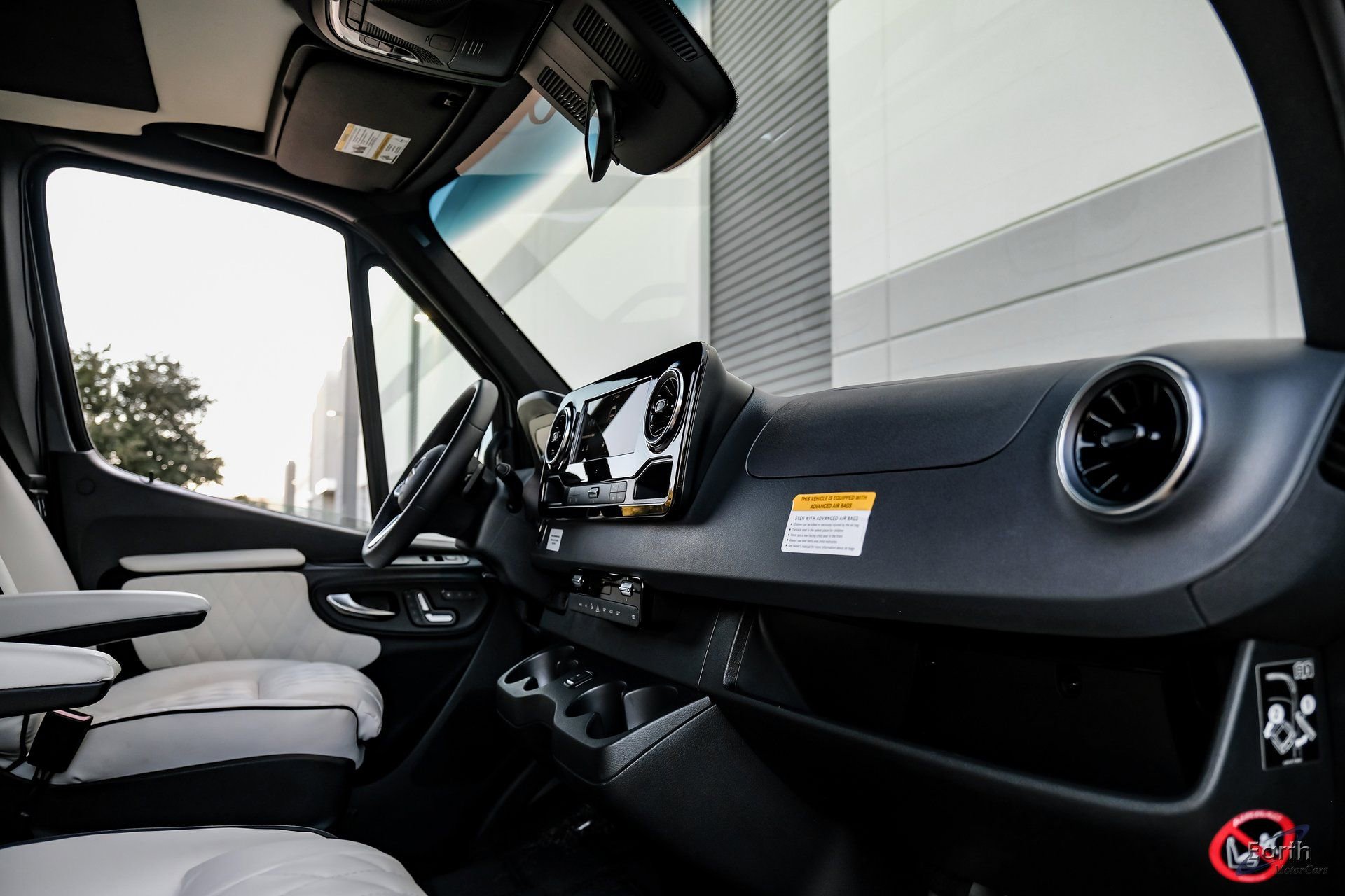 Used 2023 Mercedes-Benz Sprinter 3500 image 43