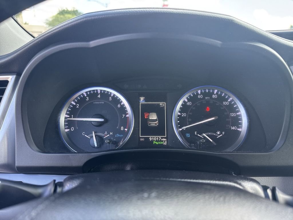 Used 2019 Toyota Highlander Limited Platinum image 21