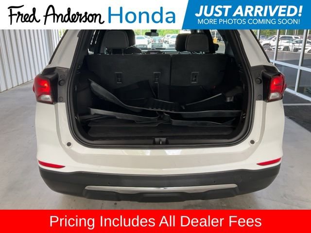 Used 2022 Chevrolet Equinox LT FWD image 16