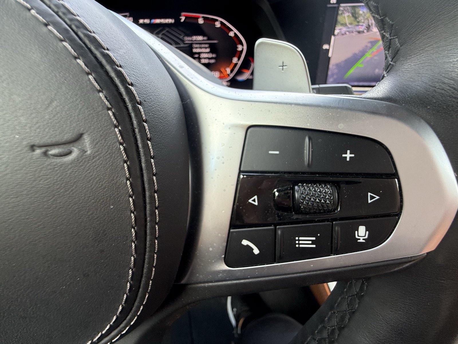 Used 2022 BMW X5 M50i AWD/4WD image 21