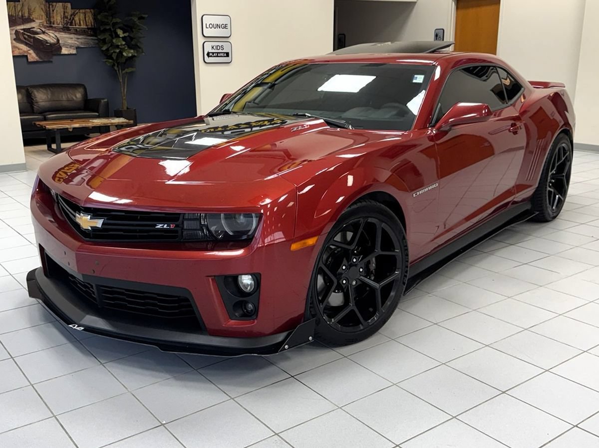 Used 2014 Chevrolet Camaro ZL1 RWD image 1