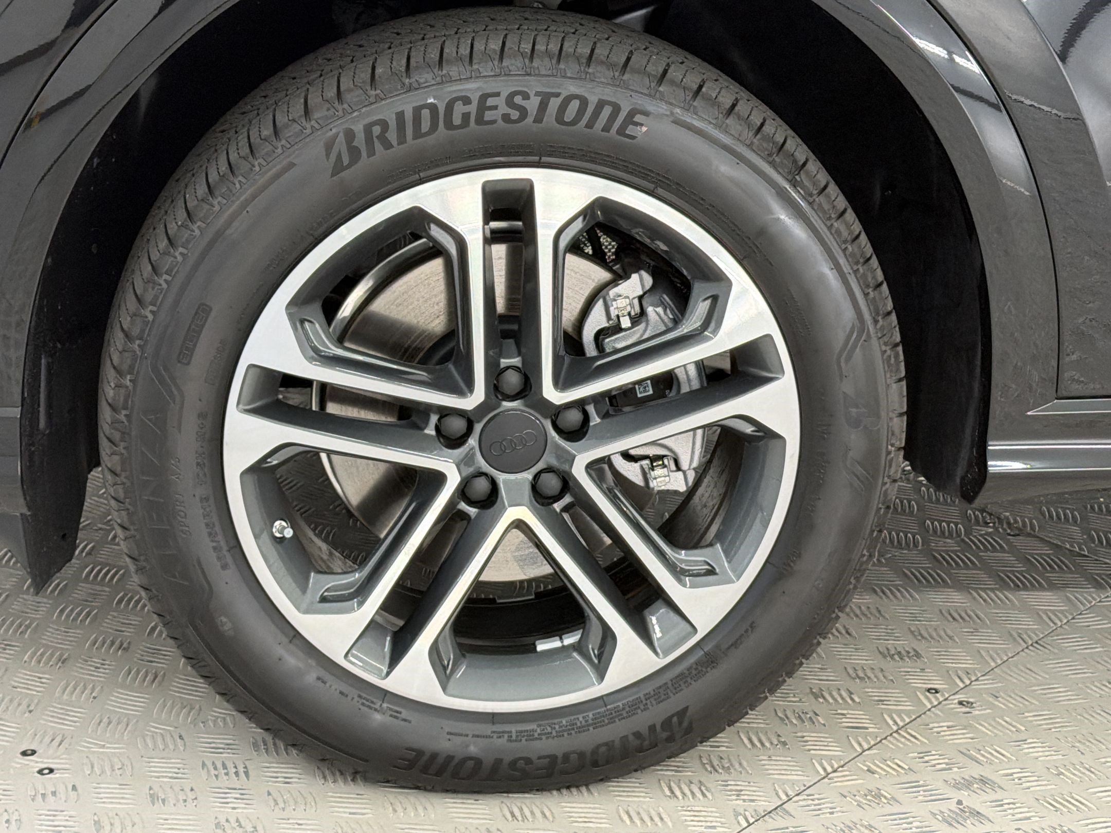 New 2026 Audi Q5 2.0T AWD/4WD image 13