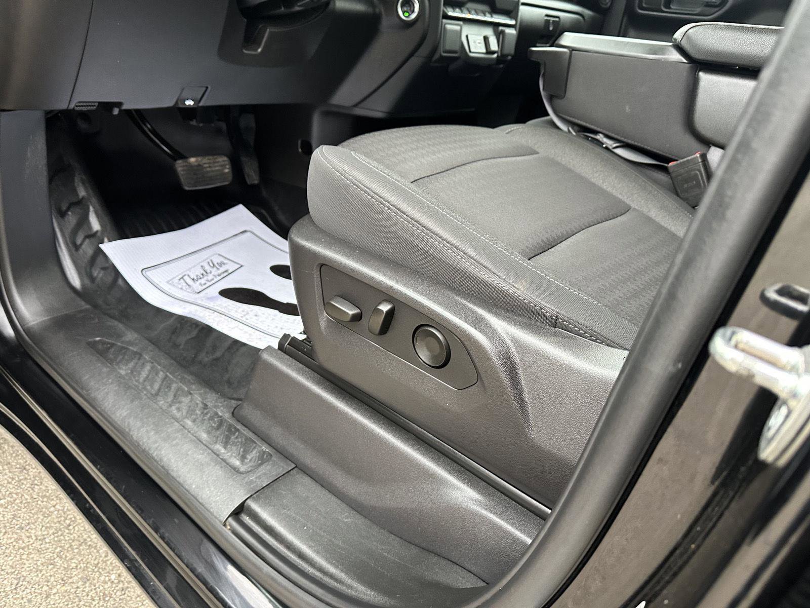 Used 2024 Chevrolet Silverado 1500 W/T w/ WT Fleet Convenience Package image 17