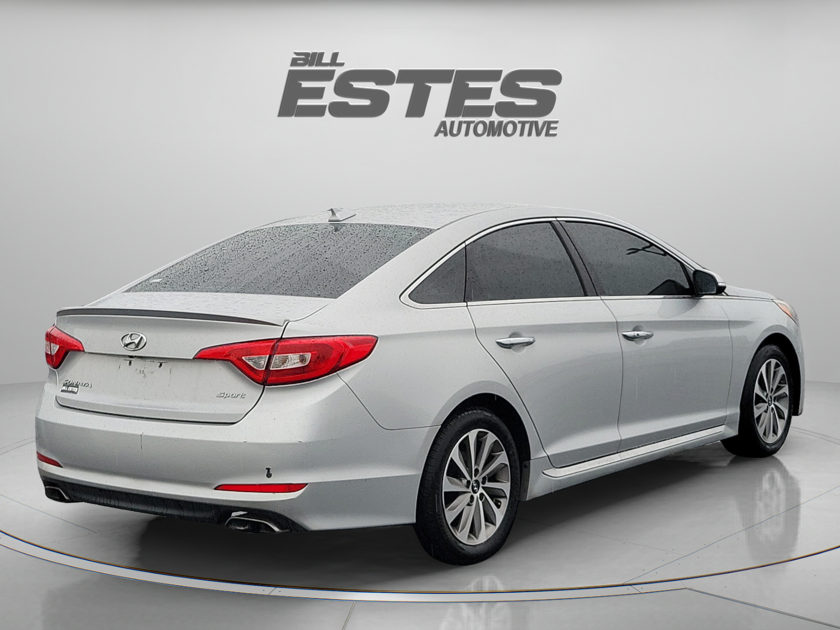 Used 2015 Hyundai Sonata Sport w/ Option Group 04 FWD image 4