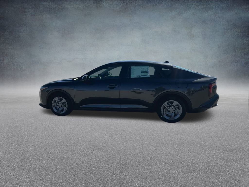 Used 2025 Kia K4 LX image 14