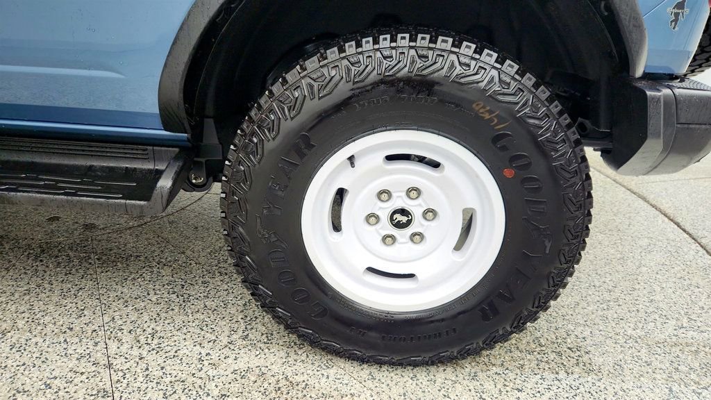 Used 2025 Ford Bronco Heritage Edition image 9