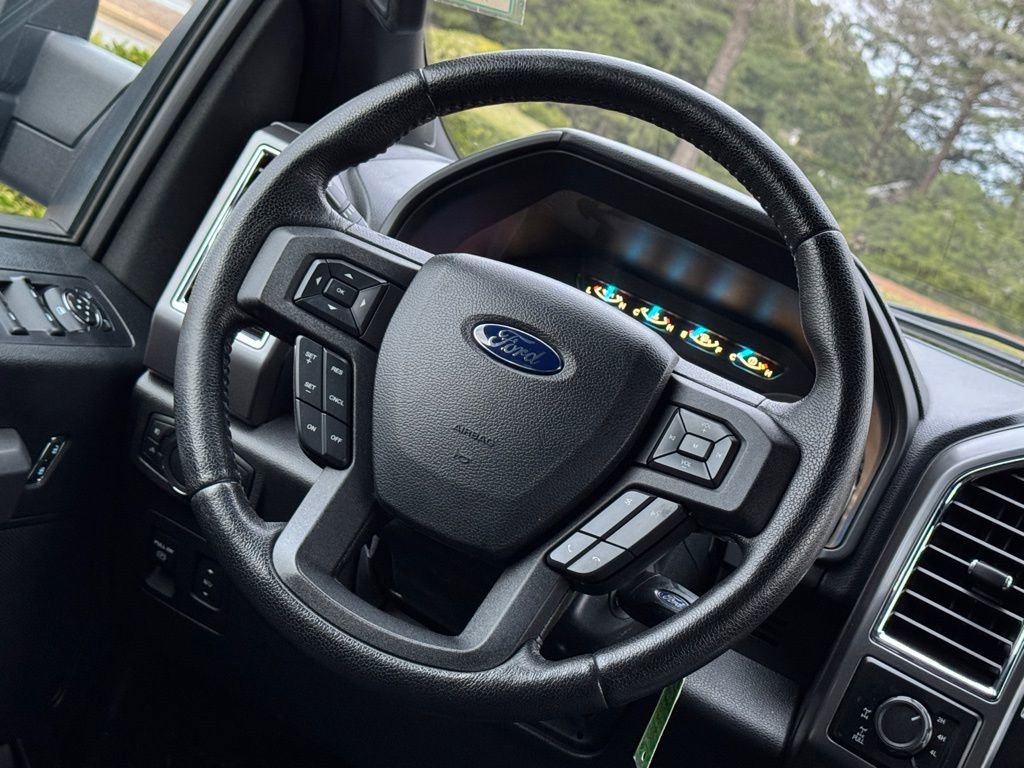 Used 2015 Ford F150 XLT w/ Equipment Group 302A Luxury AWD/4WD image 14