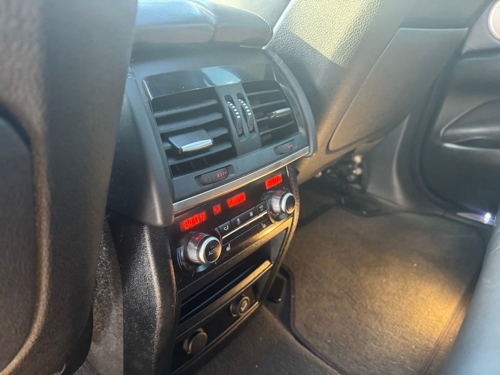 Used 2018 BMW X6 M image 31