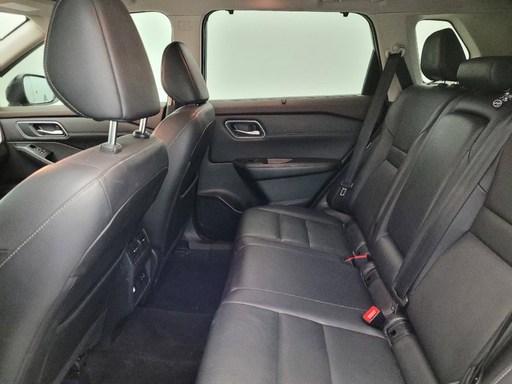 Used 2021 Nissan Rogue SL w/ Premium Package image 18