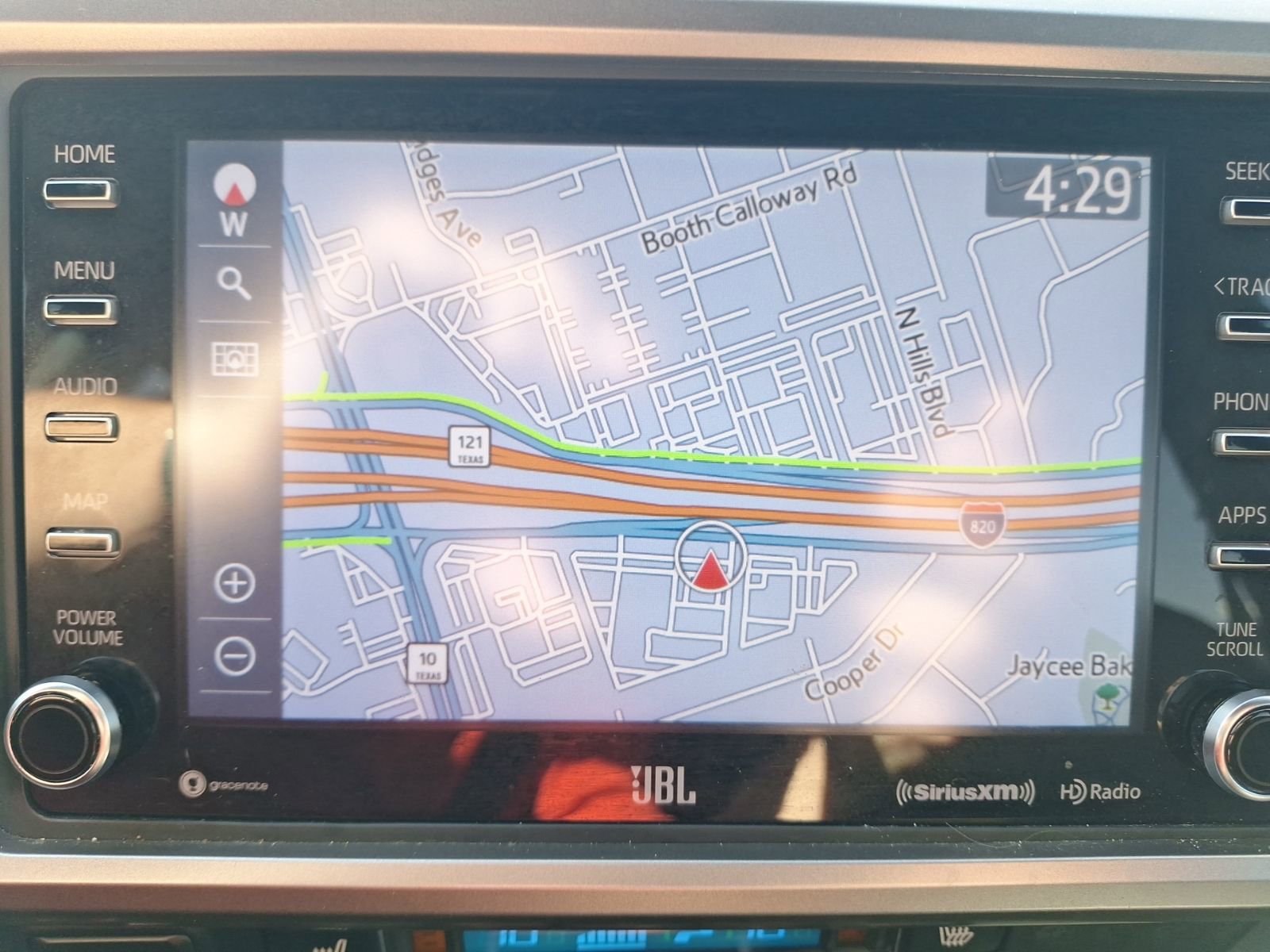 Used 2022 Toyota Tacoma Limited image 35