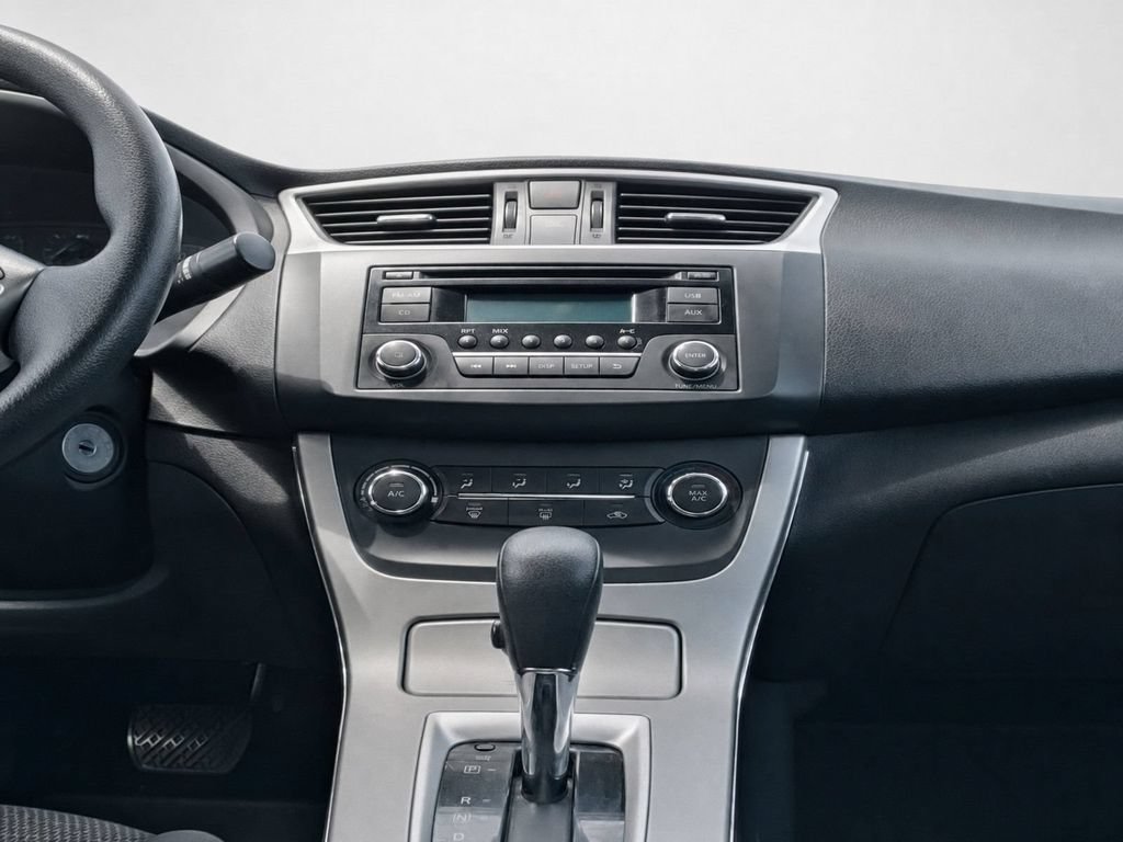 Used 2015 Nissan Sentra S FWD image 7