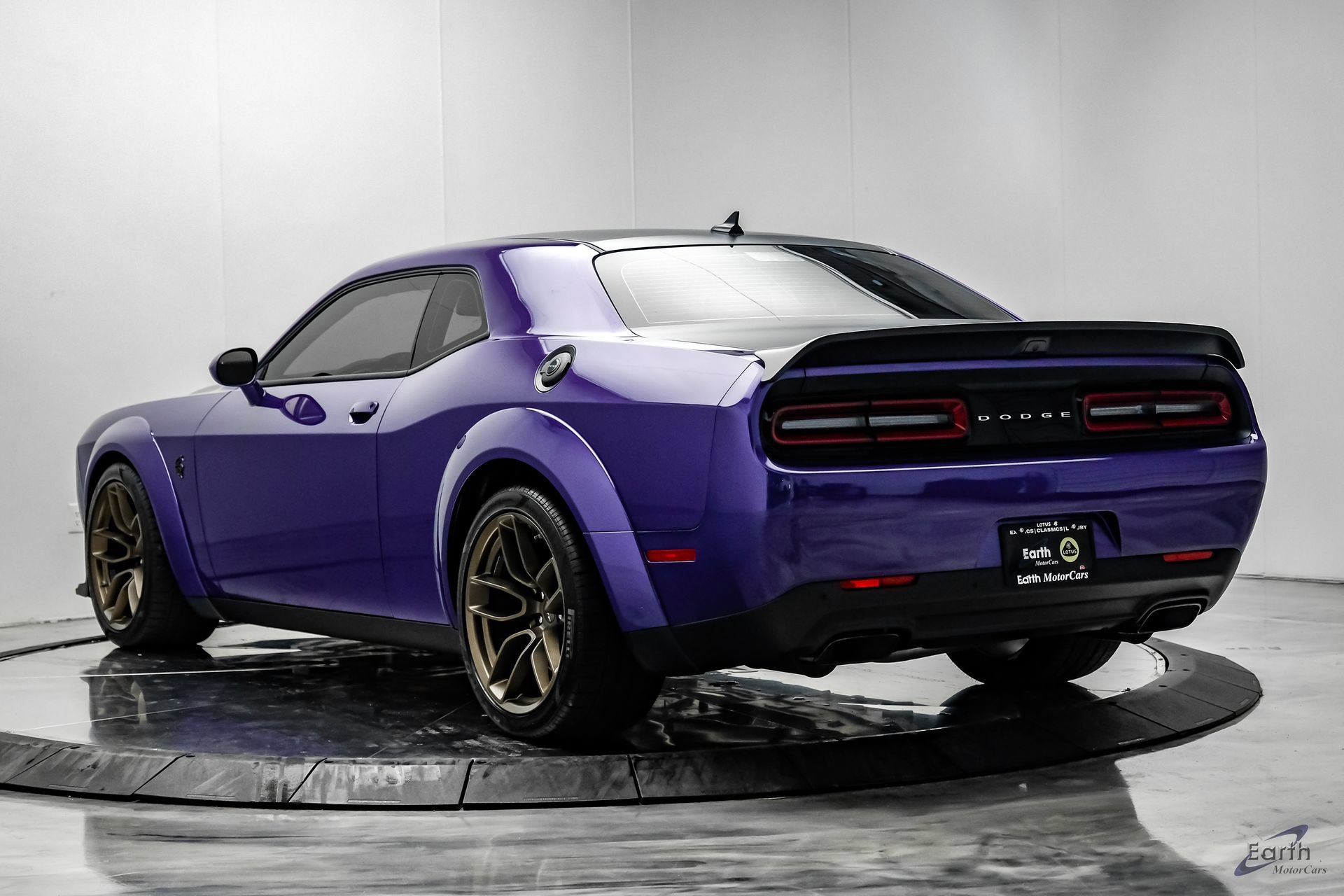 Used 2023 Dodge Challenger SRT Hellcat RWD image 13