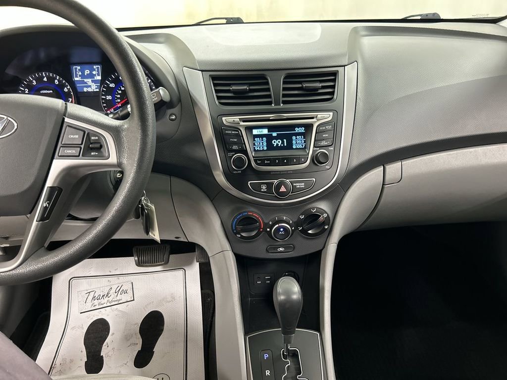 Used 2017 Hyundai Accent Value Edition FWD image 17