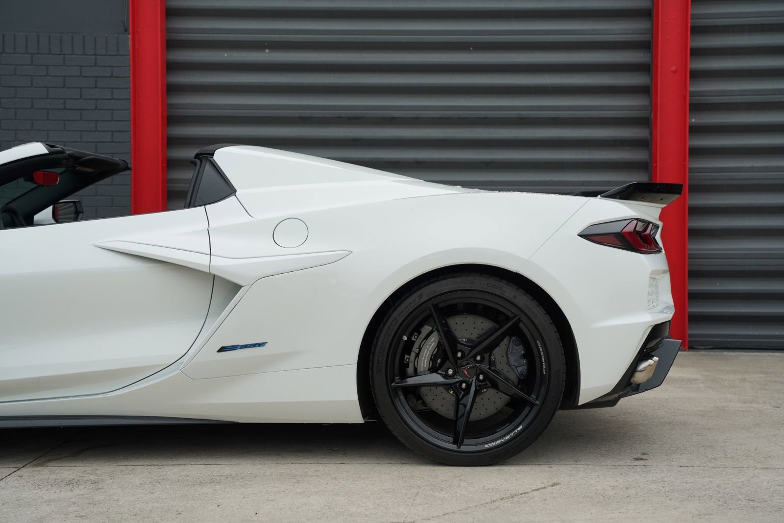 Used 2024 Chevrolet Corvette E-Ray AWD/4WD image 4