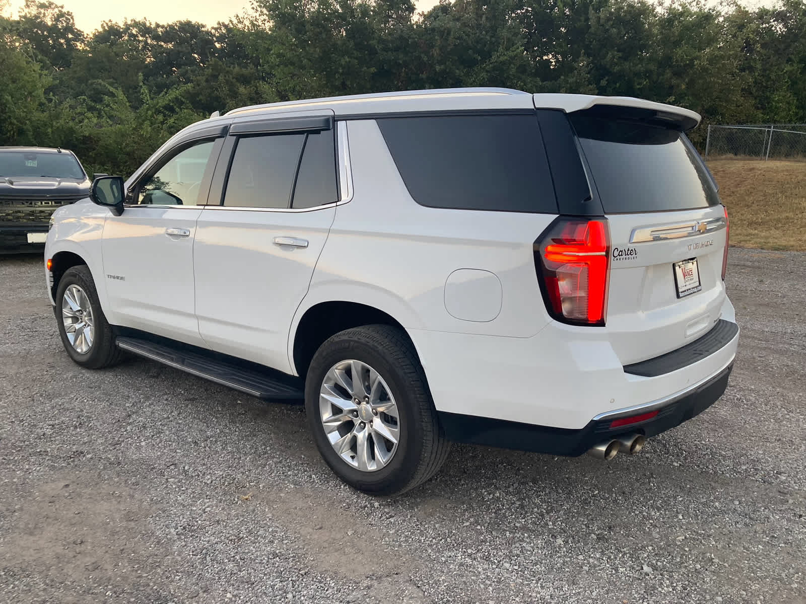 Used 2023 Chevrolet Tahoe Premier AWD/4WD image 7