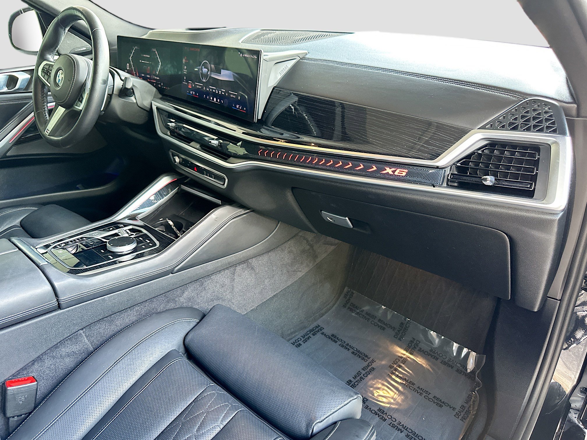 Used 2024 BMW X6 xDrive40i w/ Premium Package image 31