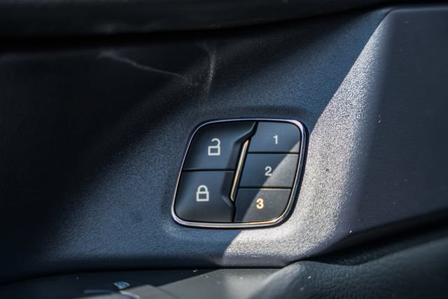 Used 2021 Ford Expedition Max XLT AWD/4WD image 46