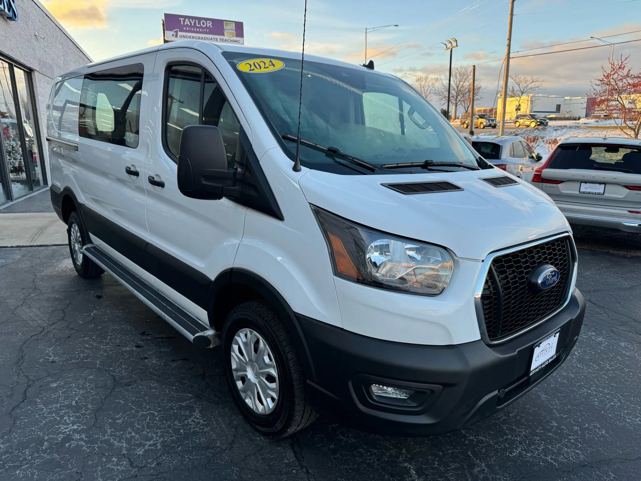 Used 2024 Ford Transit 250 Low Roof w/ Exterior Upgrade Package image 3