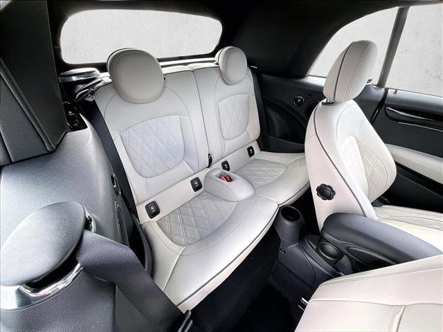 Used 2024 MINI Cooper S image 29