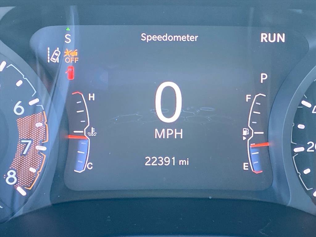 Used 2023 Jeep Compass Limited image 18