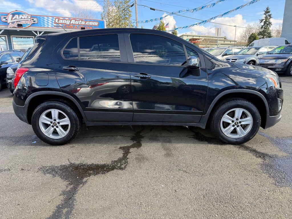 Used 2015 Chevrolet Trax LS FWD image 8