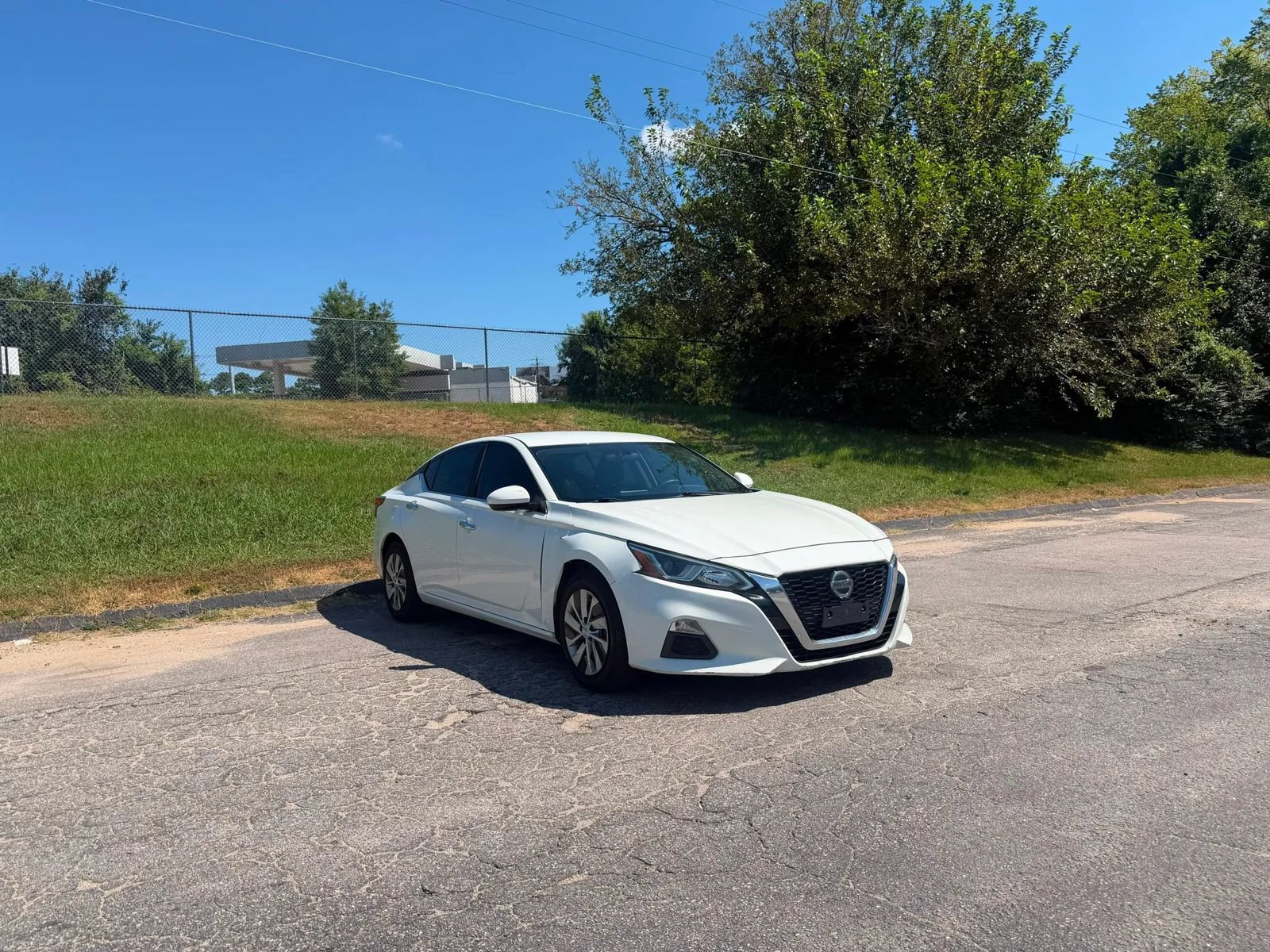 Used 2019 Nissan Altima 2.5 S FWD image 2