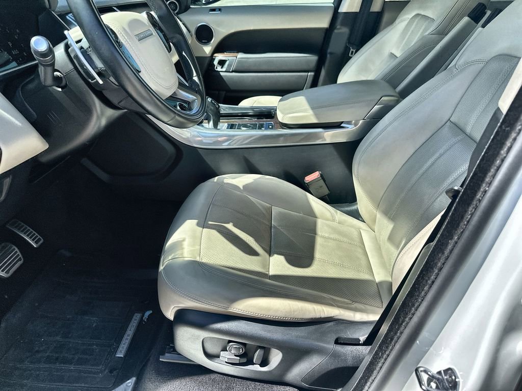 Used 2022 Land Rover Range Rover Sport HSE Silver Edition image 24