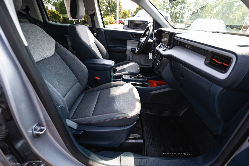 Used 2024 Ford Maverick XLT w/ Equipment Group 300A Standard image 20