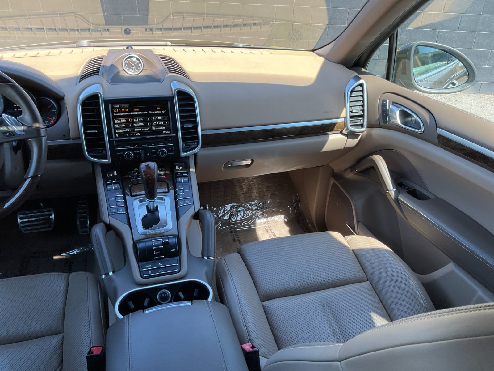 Used 2013 Porsche Cayenne S AWD/4WD image 16
