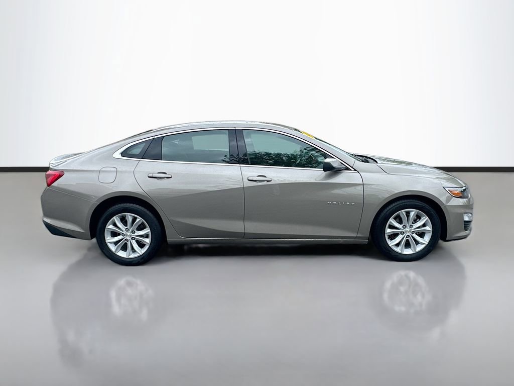 Used 2025 Chevrolet Malibu LT FWD image 10
