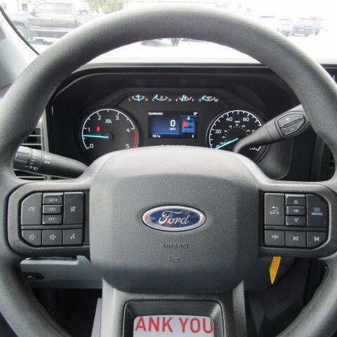 Used 2025 Ford F350 XL RWD image 11