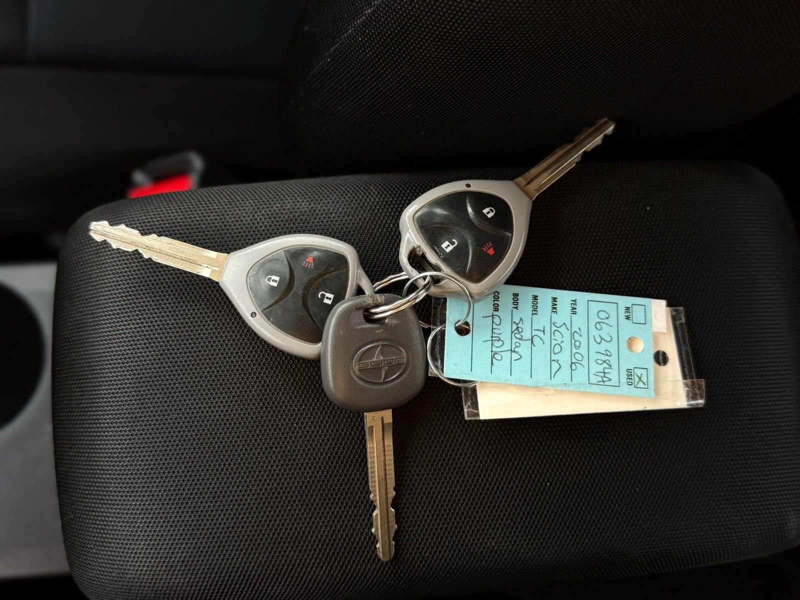 Used 2006 Scion tC FWD image 33